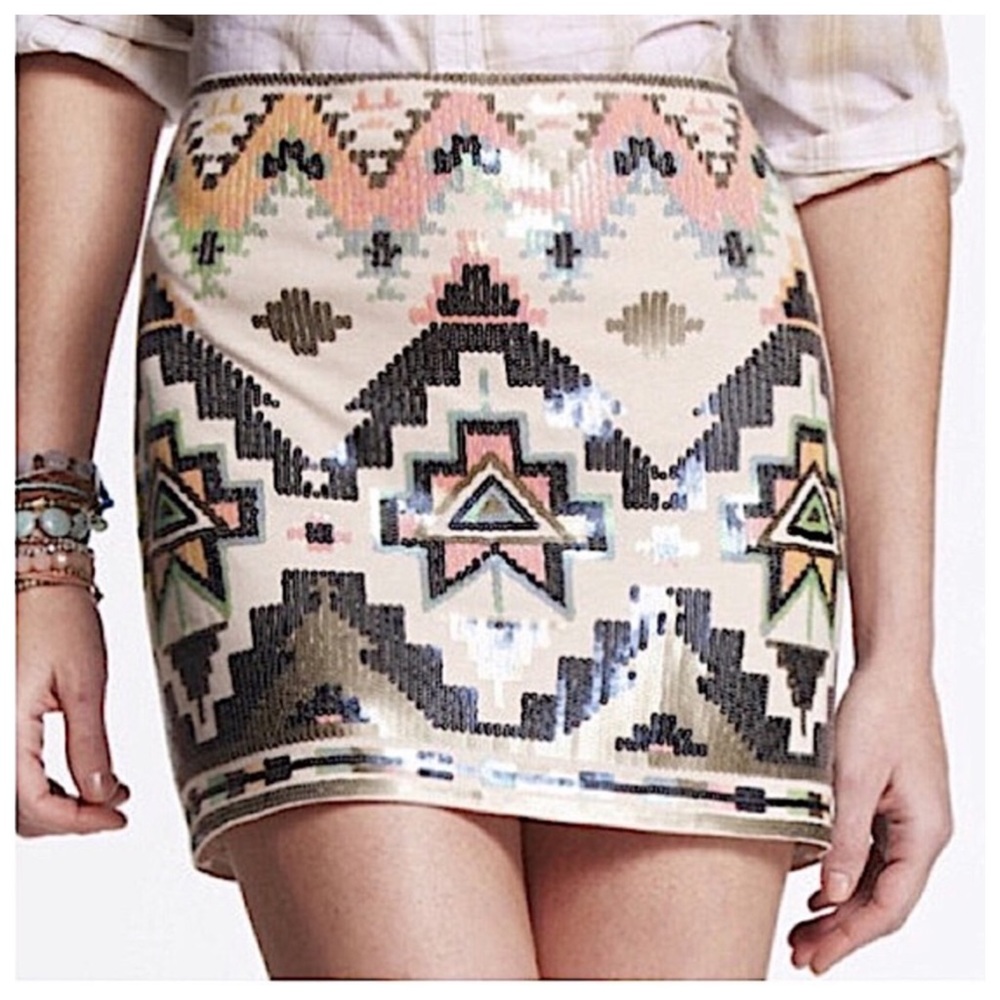 NWT Express Sequin Geo Miniskirt XS